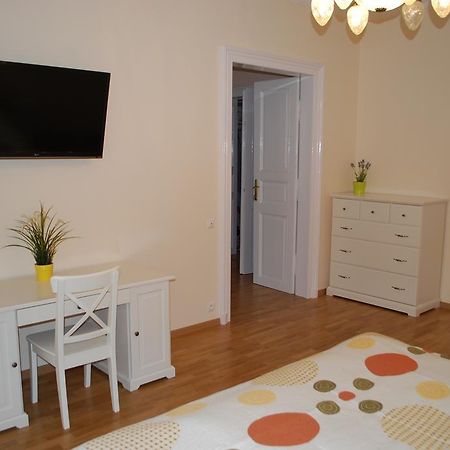 Jurincom Apartments Masaryka Karlovy Vary Dış mekan fotoğraf
